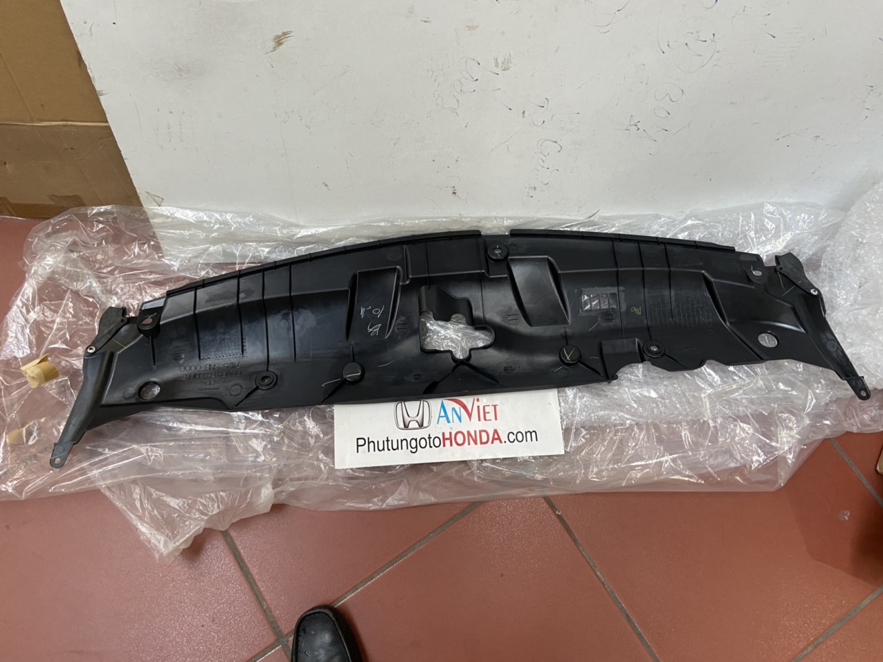 Tấm che dàn nóng két nước Honda CIVIC 2006-2011